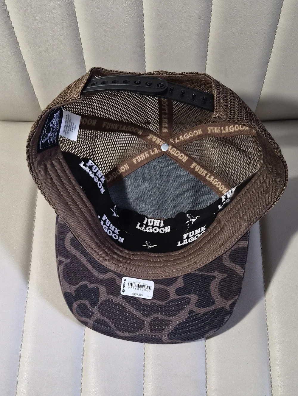 Buckle Hat Funk Lagoon Dog Outline Mesh Back Cap - Brown